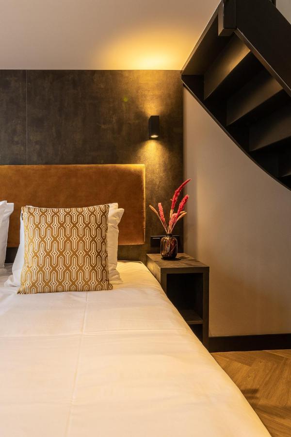 Monument Hotel Ζάανταμ Εξωτερικό φωτογραφία