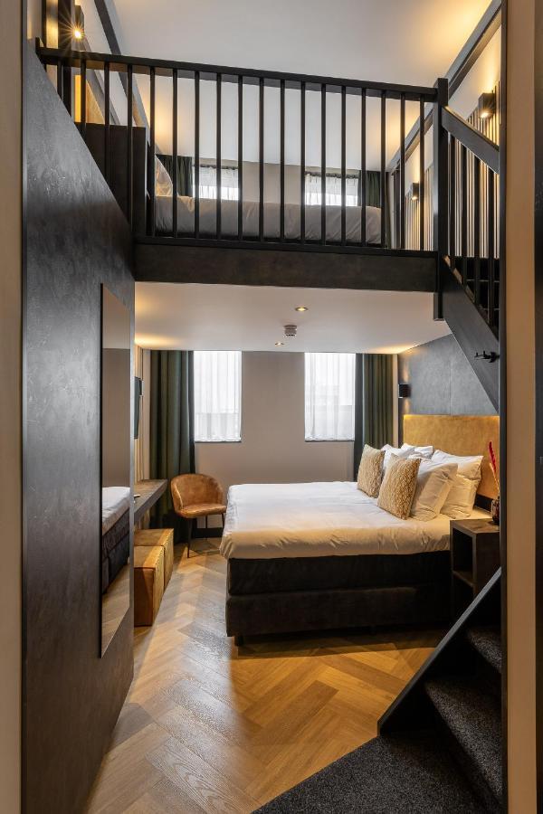 Monument Hotel Ζάανταμ Εξωτερικό φωτογραφία